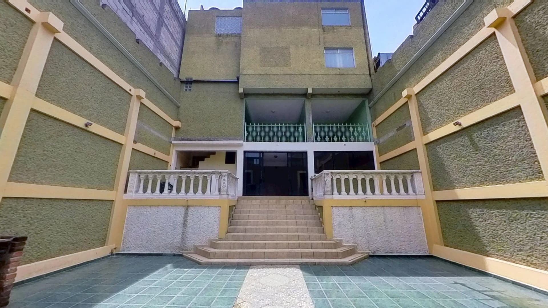 Residencia + 2 departamentos adicionales — foto 10