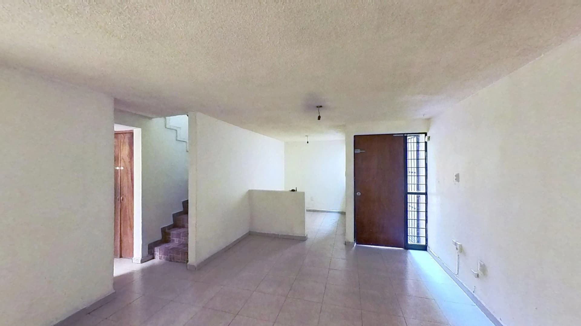 Hermosa casa en fraccionamiento tranquilo — foto 3