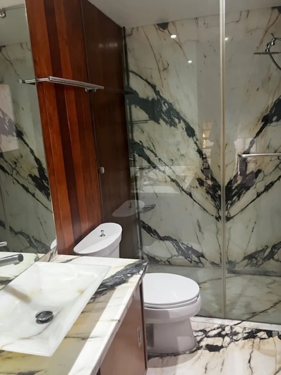 PRECIOSA CASA EN CONDOMINIO CON ACABADOS DE LUJO — foto 14