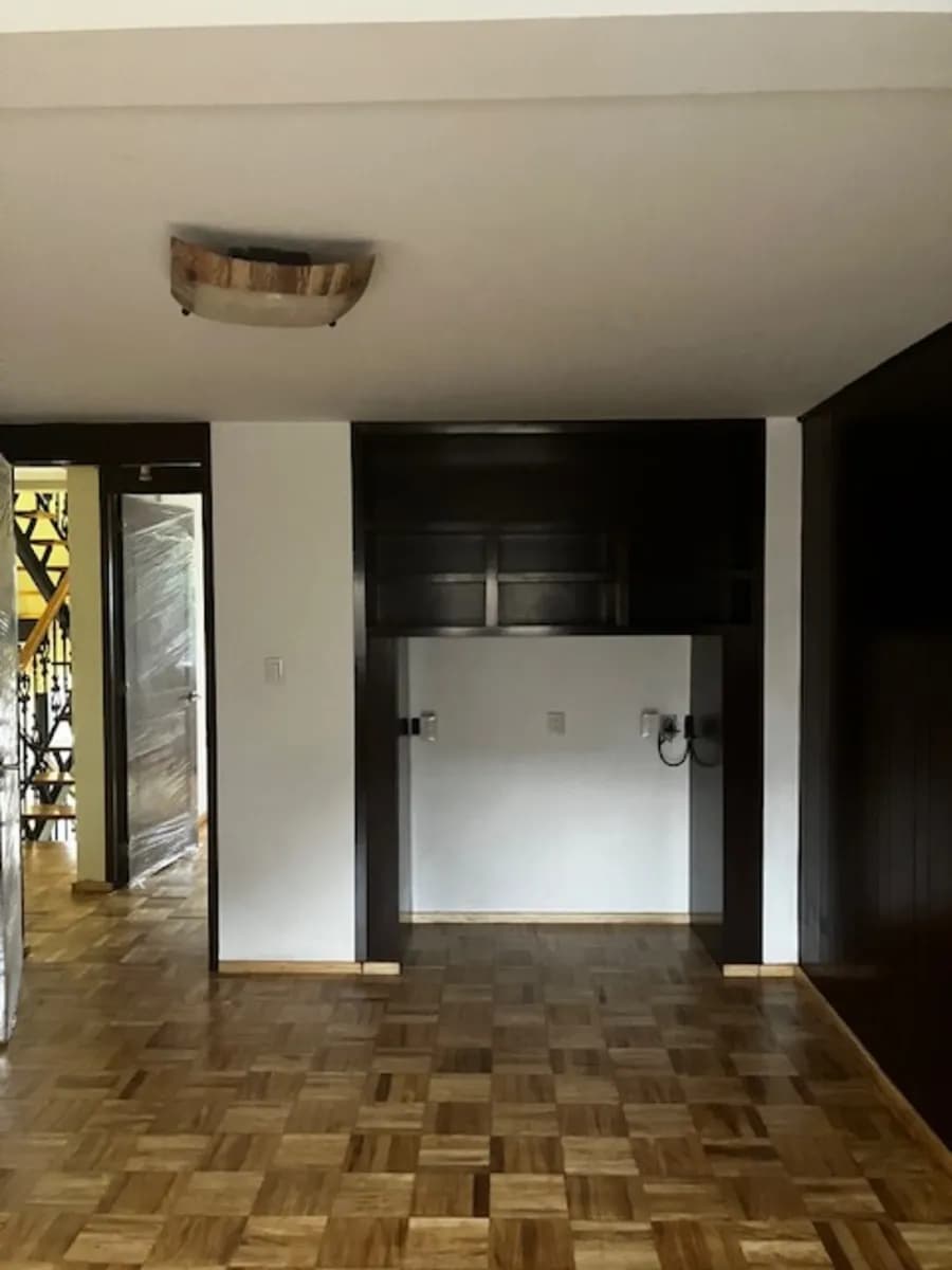 PRECIOSA CASA EN CONDOMINIO CON ACABADOS DE LUJO — foto 11
