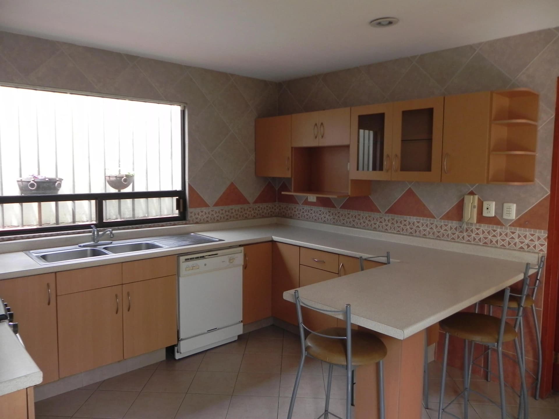 Residencia en Venta, Bosques de Morillotla. 3 Recámaras + Suite de Servicio — foto 7