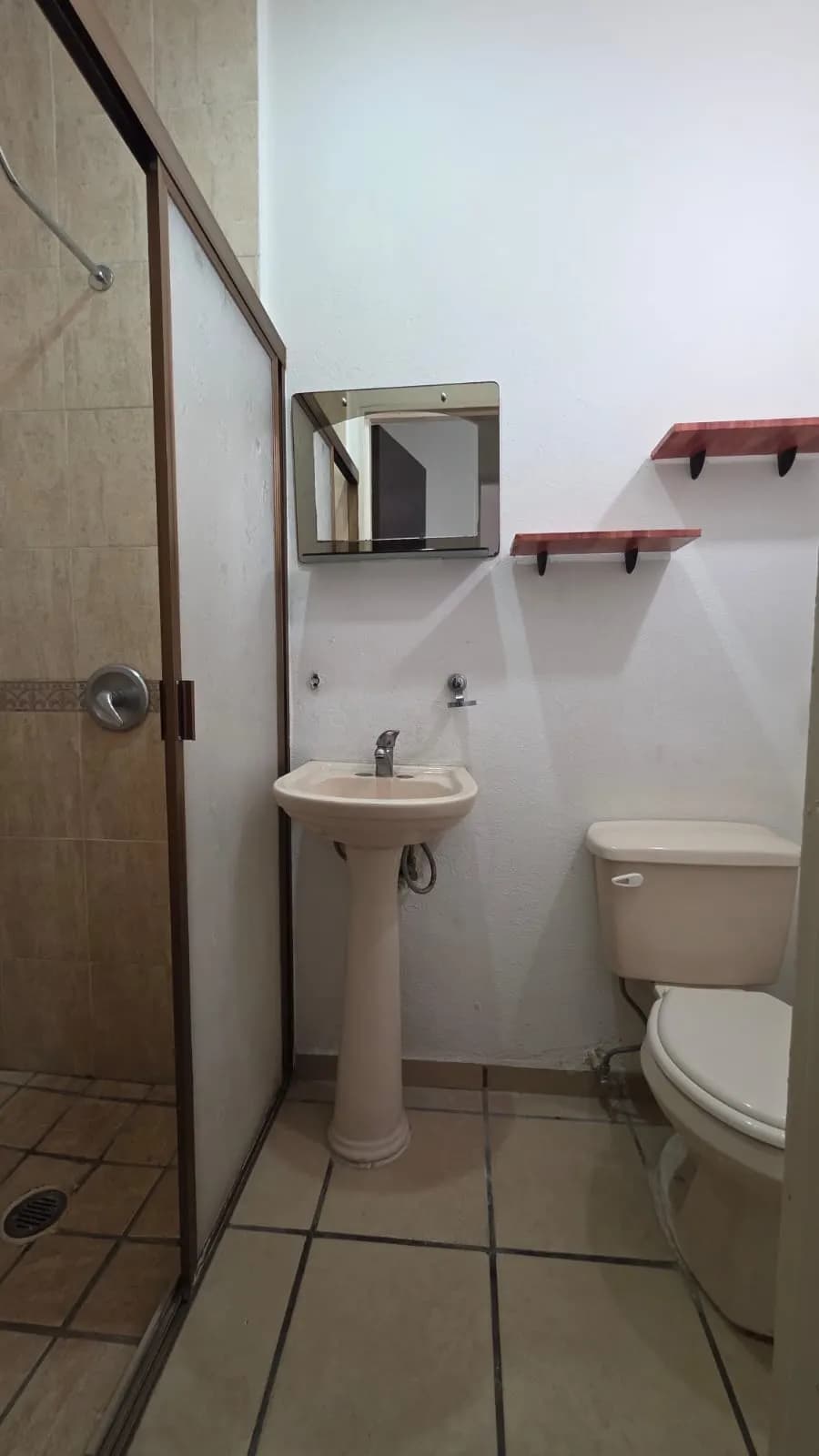 PARQUES DEL BOSQUE CASA EN RENTA — foto 14