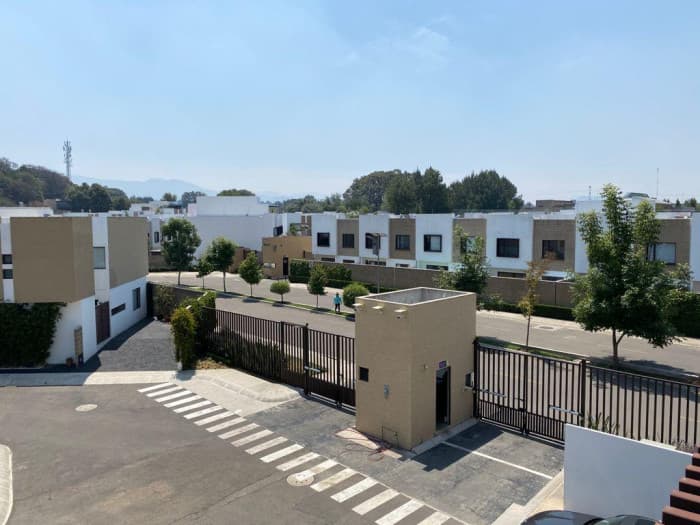 INCREIBLE CASA EN VENTA EN VISTA BOSQUE — foto 15