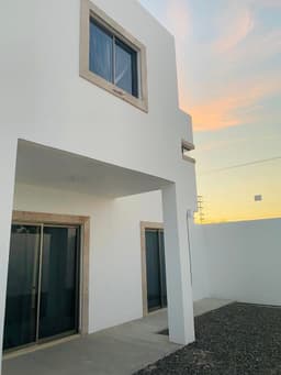 CASA EN RENTAEN  LA PAZ, COL CENTENARIO
