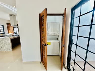 Miniatura 9