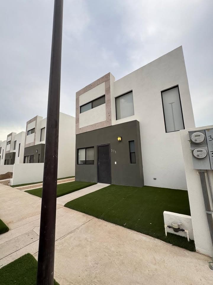 CASA EN RENTA EN LA PAZ, HISPANIA RESIDENCIAL — foto 1