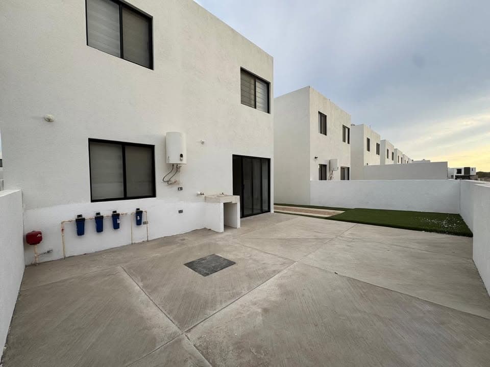CASA EN RENTA EN LA PAZ, HISPANIA RESIDENCIAL — foto 9