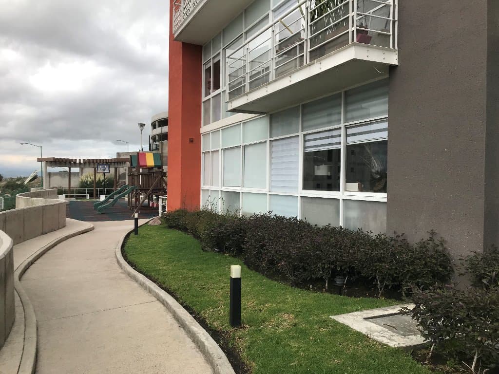 DEPARTAMENTO SEMINUEVO EN RENTA EN PUNTA NORTE — foto 4