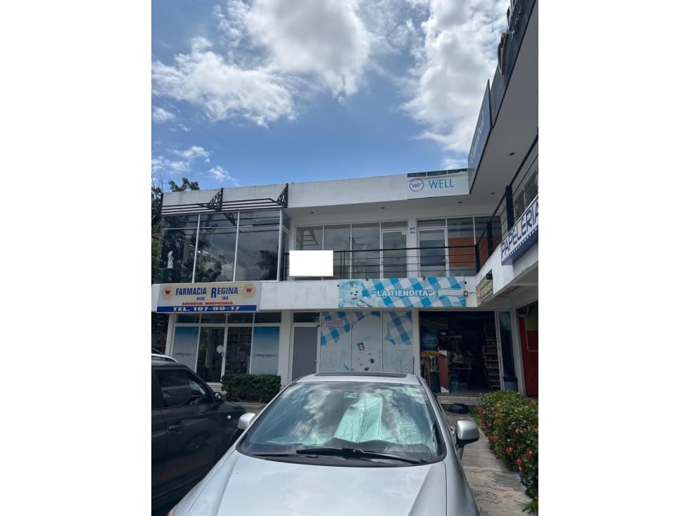 Monte Carlo Local Comercial en Renta sobre Avenida Principal — foto 1