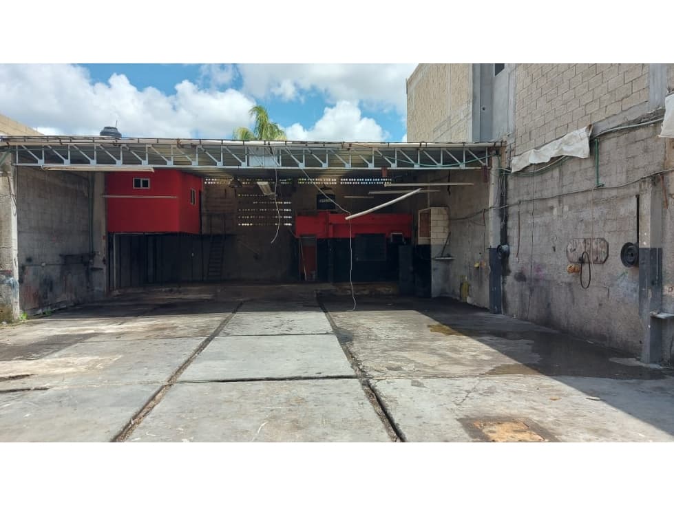 Yucalpetén Local Comercial en Venta cerca de Av. Canek — foto 5