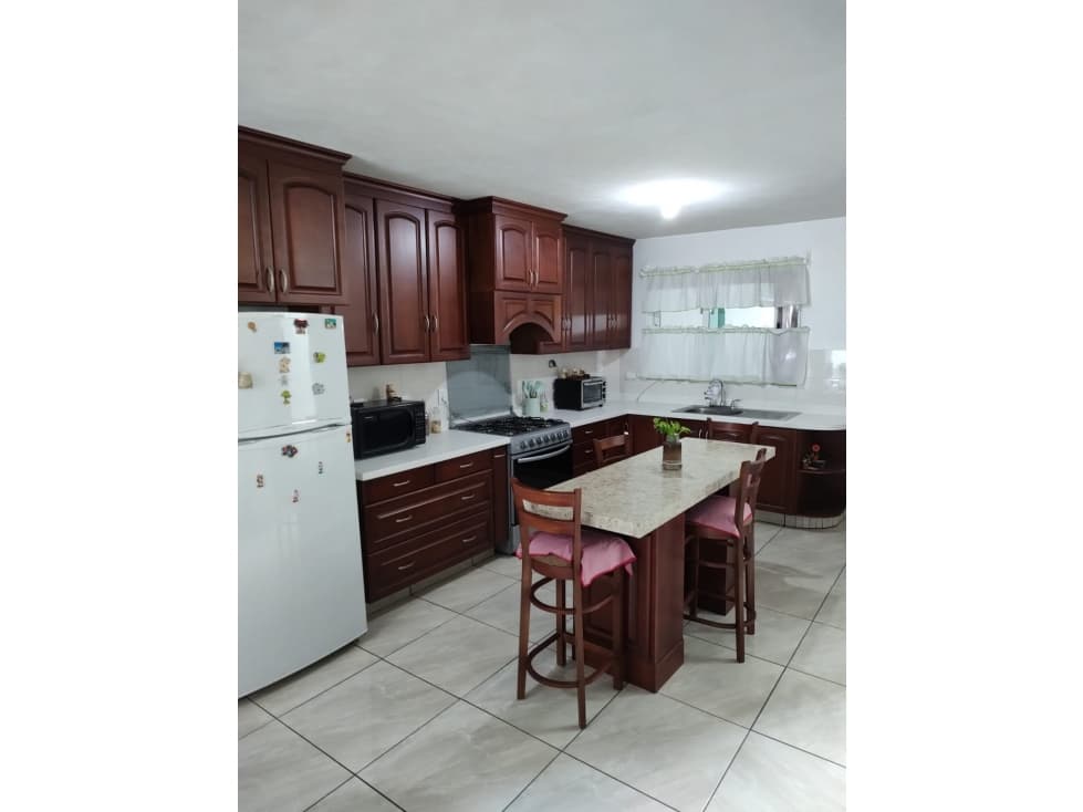 Se Vende (Venta) Casa en Uruapan Michoacán Cod VC 1432 — foto 2