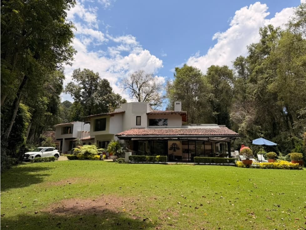 CASA EN VENTA DENTRO DEL CLUB DE GOLF, AVANDARO — foto 1