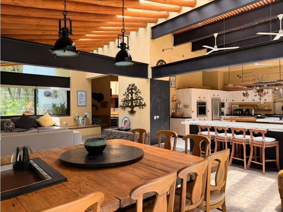 CASA EN VENTA DENTRO DEL CLUB DE GOLF, AVANDARO — foto 3