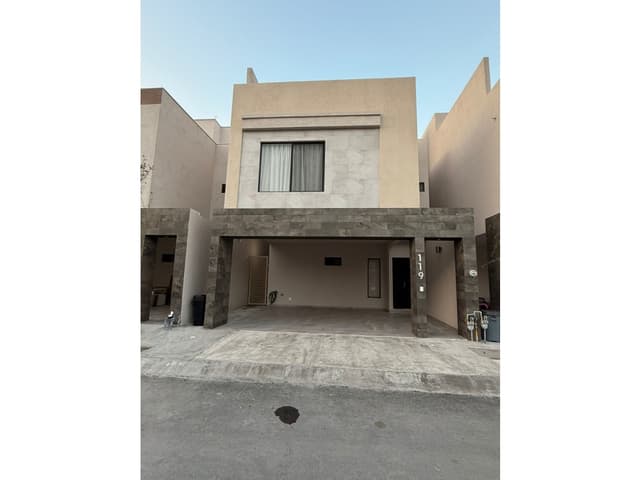 Casa en Privada Marietta, Apodaca N.L.