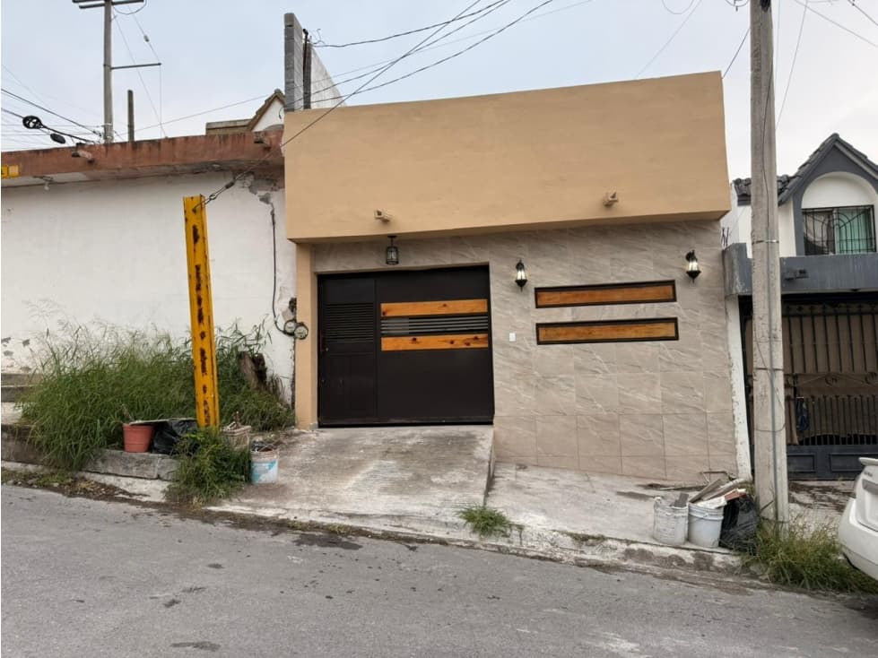 Casa en Portales de la Silla, Guadalupe, N.L.  — foto 1