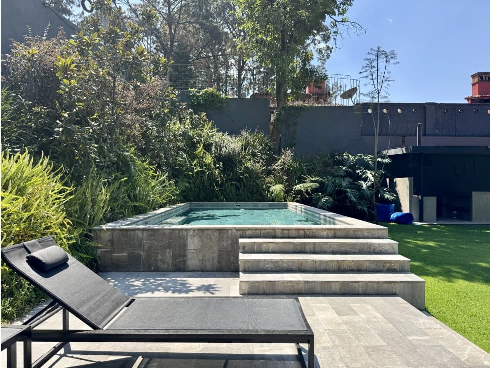CASA EN VENTA | AVANDARO | ALBERCA | JARDIN — foto 4