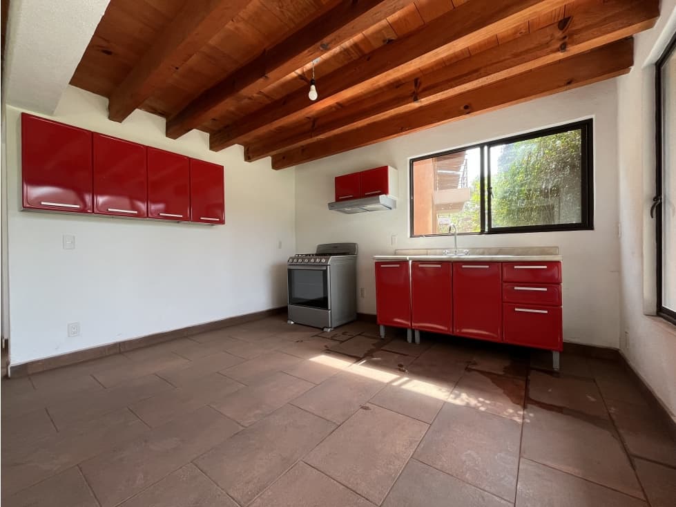 CASA EN VENTA I VALLE DE BRAVO I VISTA A LA PEÑA — foto 4