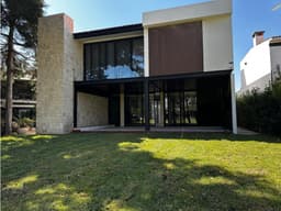 RESIDENCIA EN VENTA EN CLUB DE GOLF SAN GIL
