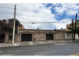 Casa de 1 piso en Ave. Universidad en RENTA RCR682896