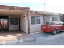 Casa en VENTA Lomas de Lourdes de 1 planta RCV685894