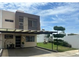 CASA en VENTA Fracc. Valle del Sol en Zamora