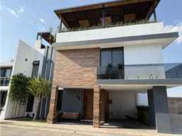 Residencial Las Torres Casa en Venta