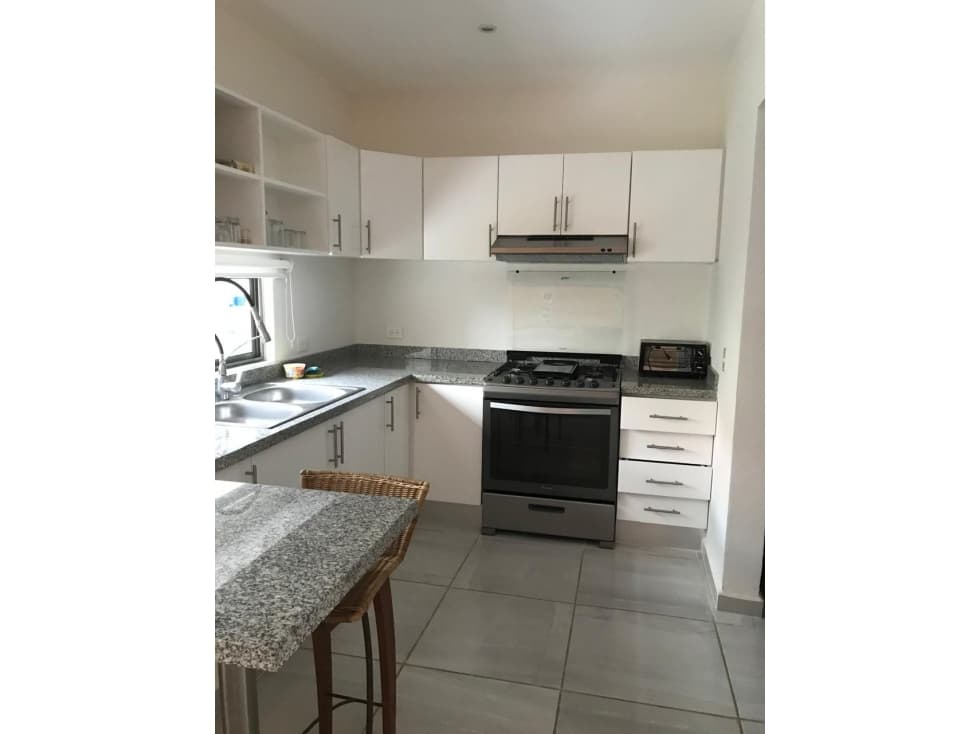 LONG ISLAND CASA AMUEBLADA EN VENTA O RENTA SS — foto 2