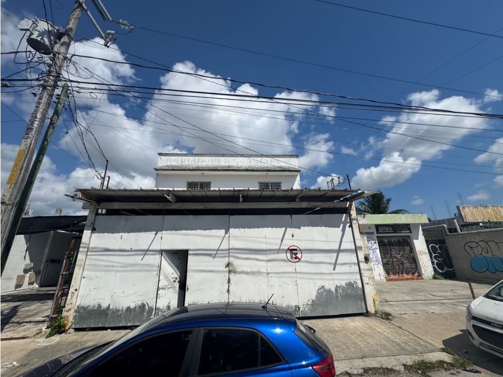 Bodega en renta de 300 m2 en Av. Niños Héroes - Cancún — foto 2