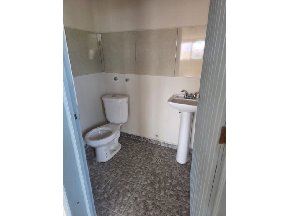 Bodega de 300 m2 de terreno en renta sobre Av. Portillo - Cancún — foto 2
