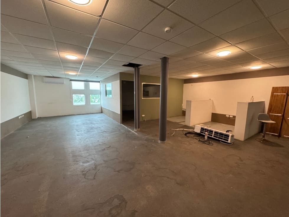 Oficina de 320 m2 en renta en av. Kohunlich - Cancún — foto 4