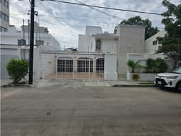 Renta de Casa en SM3, Av Bonampak