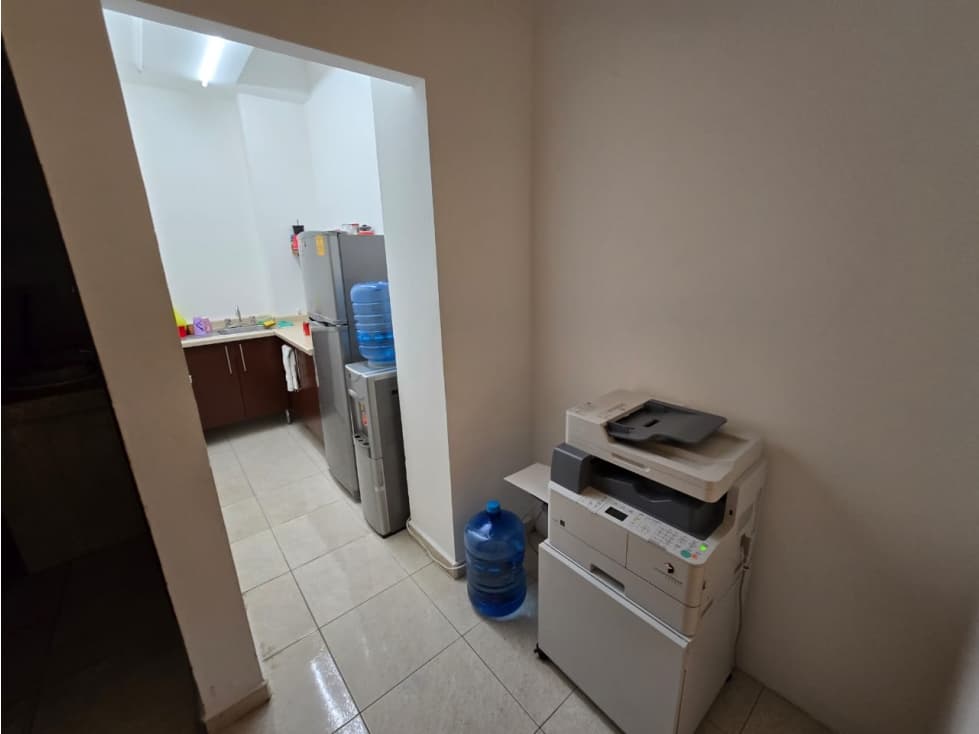 Se renta Local Comercial de 500 m2 sobre av. Bonampak - Cancún — foto 3