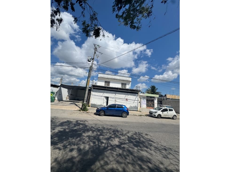 Bodega en renta de 300 m2 en Av. Niños Héroes - Cancún — foto 3
