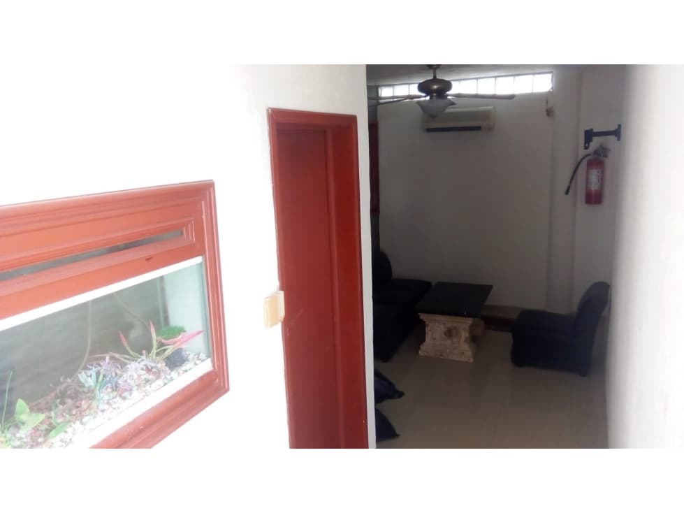 Bodega de de 300 m2 en renta sobre av. Bonampak - Cancún — foto 6