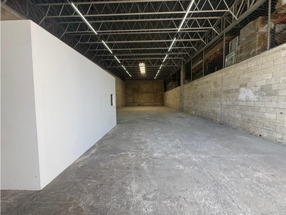 Bodega en renta de 300 m2 en Av. Colosio, Cancún — foto 6