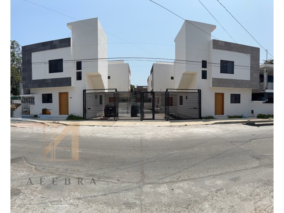 ¡Tu nuevo hogar con alberca te espera en Fracc. Mónaco! — foto 1