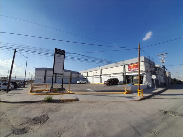 LOCAL EN RENTA DE 150 M2 ZONA LAS TORRES Y UTCJ EN OBRA GRIS