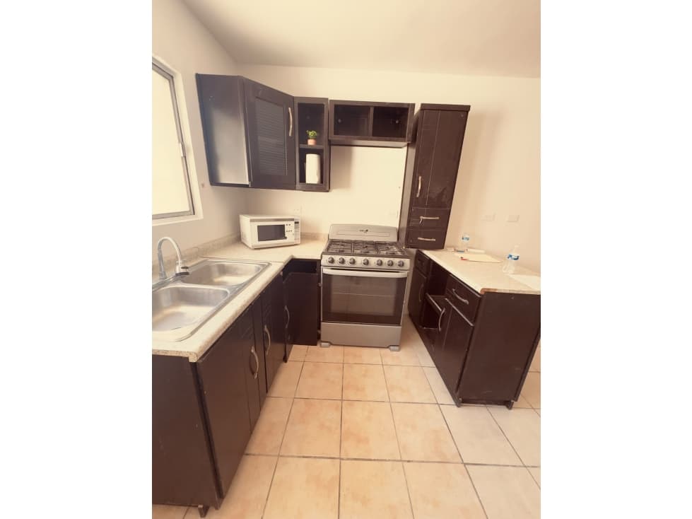 CASA EN RENTA EN FRACCIONAMIENTO PRIVADO — foto 6