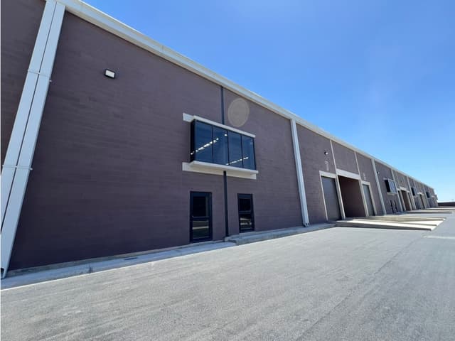 BODEGA EN RENTA DE 506 M2 EN ZONA KM 20 CON ANDEN PROPIO