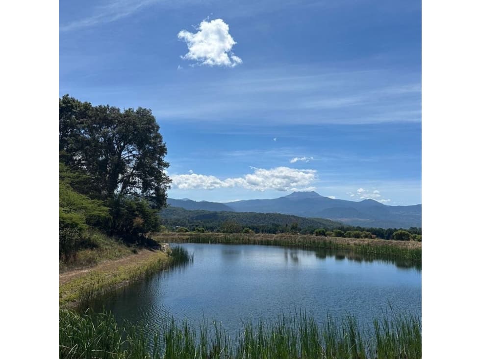 Terreno en venta dentro de fraccionamiento en Valle de Bravo — foto 3