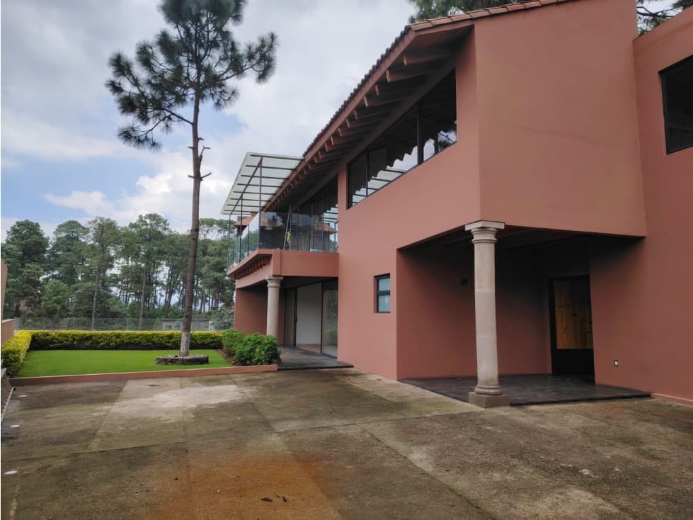 CASA EN RENTA DENTRO DE RESIDENCIAL EN AVÁNDARO — foto 2