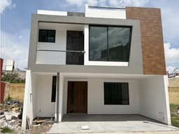 VENTA DE CASA AMPLIA PLAZA SAN DIEGO