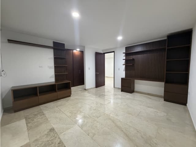 CASA EN RENTA EN LOMAS DE ANGELOPOLIS 4 RECAMARAS CON BAÑO