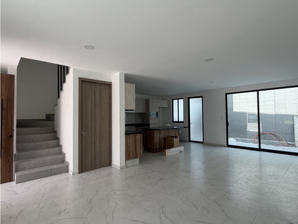 VENTA DE CASA POR BOULEVARD FORJADORES — foto 4