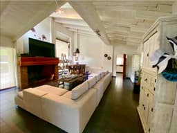 MAGNÍFICA CASA EN VENTA EN AVANDARO