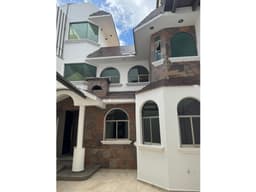 Renta de casa residencial en el centro Atotonilco el Grande, Hidalgo.
