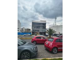EDIFICIO COMERCIAL EN VENTA ZONA PLATEADA