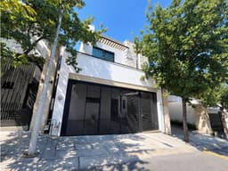 Casa en Renta Cumbres 4to Sector