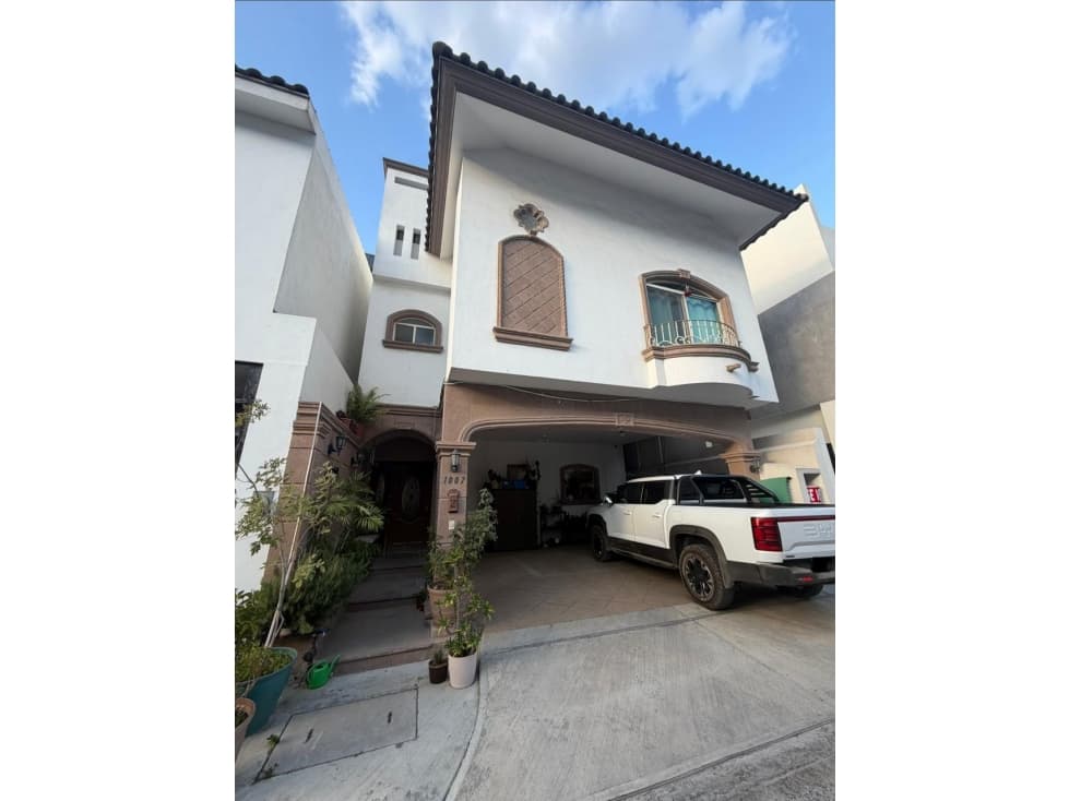 Casa en Venta en Privanzas 5 Sector, Valle Oriente Monterrey N.L — foto 1