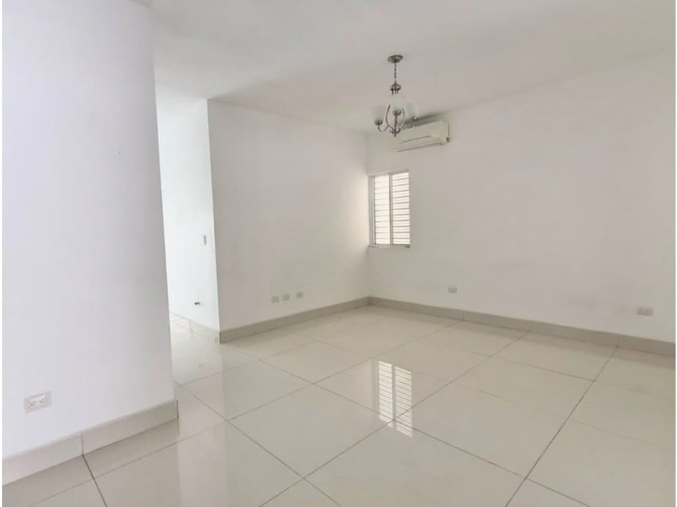 Casa en Venta en Av. Puerta de Hierro, Cumbres Mty, N.L. — foto 2